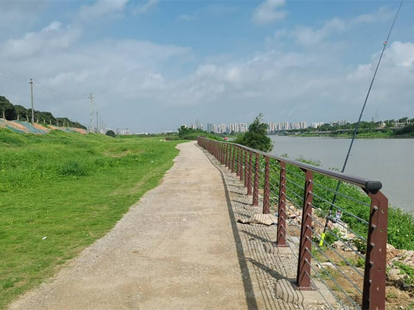 河道護(hù)欄